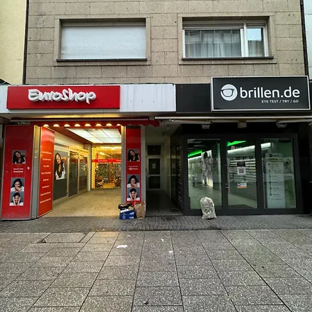 Zentrale Mit Balkon קובלנץ
