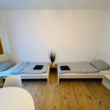 Apartment Zentrale Mit Balkon